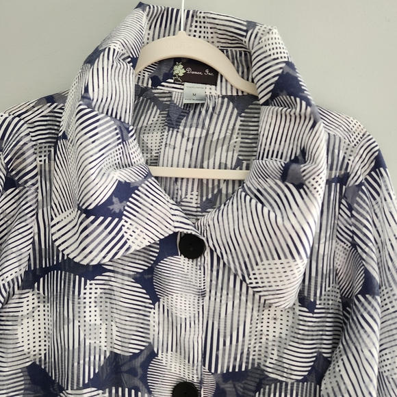 Damee Inc. Blue and White Circle Patterned Sheer Jacket - Picture 2 of 13